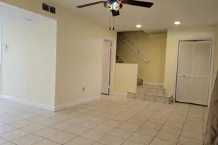 10813 Sandpiper Dr, Houston, TX 77096 - Photo 8