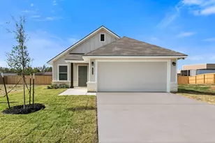 1215 High St, Navasota, TX 77868 - Photo 1