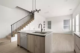 107 Tolima Dove St, Houston, TX 77018 - Photo 14