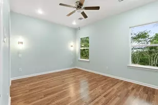 819 Junction Ave, Cleveland, TX 77328 - Photo 12