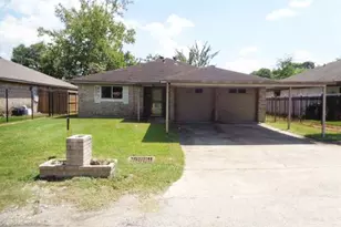 1122 Havner Ln, Houston, TX 77037 - Photo 1
