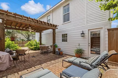 1228 16th Street, Galveston, TX 77550 - Photo 32
