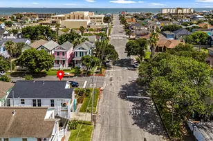 1228 16th St, Galveston, TX 77550 - Photo 38