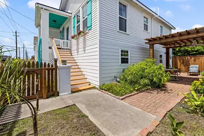1228 16th Street, Galveston, TX 77550 - Photo 34