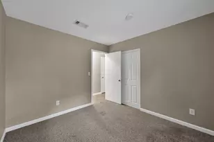 93 W High Oaks Cir, The Woodlands, TX 77380 - Photo 22