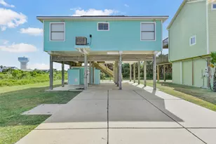 4214 Nueces Dr, Galveston, TX 77554 - Photo 1
