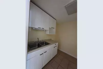 1014 Graham Drive #I3, Tomball, TX 77375 - Photo 4