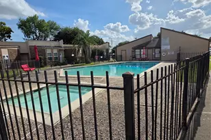 1014 Graham Dr, Tomball, TX 77375 - Photo 14