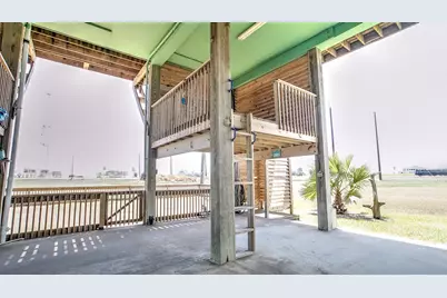 13231 Jolly Roger Drive, Freeport, TX 77541 - Photo 8