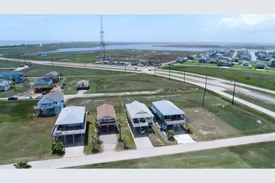 13231 Jolly Roger Drive, Freeport, TX 77541 - Photo 32
