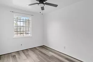 7888 Gallahad St, Houston, TX 77078 - Photo 14