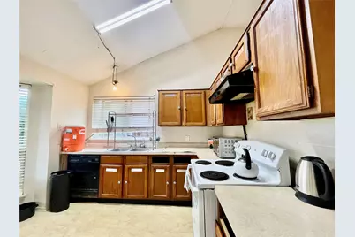 12066 Kleinmeadow Drive, Houston, TX 77066 - Photo 32