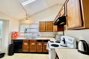 12066 Kleinmeadow Dr, Houston, TX 77066 - Photo 32