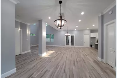 9729 Neuens Road, Houston, TX 77080 - Photo 30