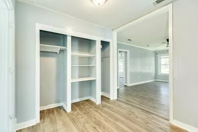 302 W 8th Street #A, Freeport, TX 77541 - Photo 8