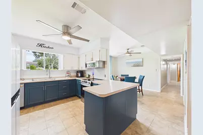 103 Ligustrum Street, Lake Jackson, TX 77566 - Photo 14