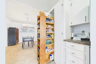 103 Ligustrum Street, Lake Jackson, TX 77566 - Photo 18