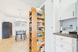 103 Ligustrum St, Lake Jackson, TX 77566 - Photo 18