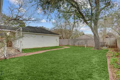 1103 Glendale Drive, Sugar Land, TX 77479 - Photo 18