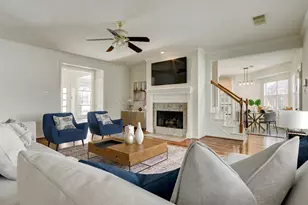 1103 Glendale Dr, Sugar Land, TX 77479 - Photo 6