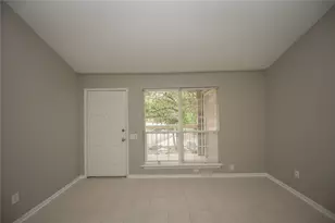 1880 White Oak Dr, Houston, TX 77009 - Photo 26