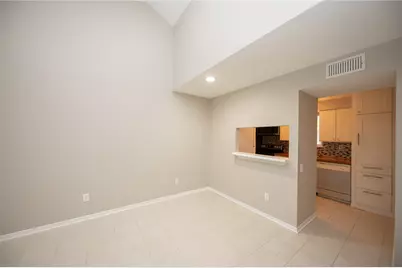 1880 White Oak Drive #118, Houston, TX 77009 - Photo 8