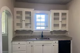 1925 11th St, Port Arthur, TX 77640 - Photo 6