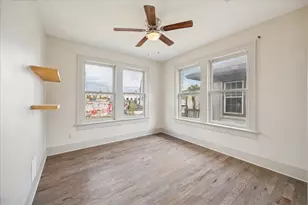 1632 Hawthorne St, Houston, TX 77006 - Photo 8