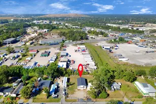 7321 Glen Falls St, Houston, TX 77049 - Photo 22