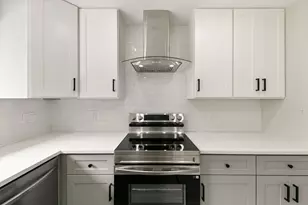 11831 Steamboat Springs Dr, Houston, TX 77067 - Photo 4
