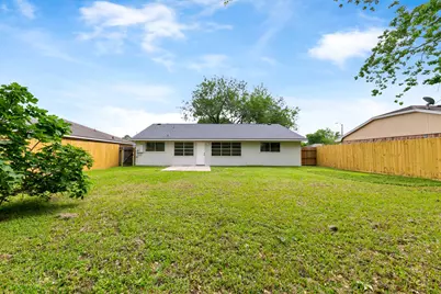 11831 Steamboat Springs Drive, Houston, TX 77067 - Photo 22