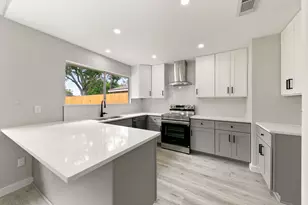 11831 Steamboat Springs Dr, Houston, TX 77067 - Photo 1
