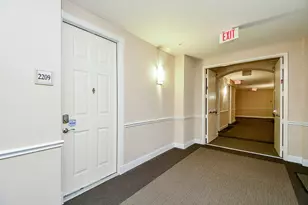 7575 Kirby Dr, Houston, TX 77030 - Photo 4