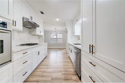 9719 Lawngate Drive, Houston, TX 77080 - Photo 20