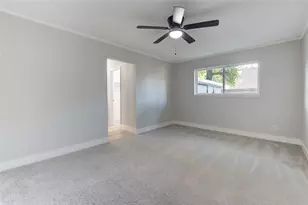 9719 Lawngate Dr, Houston, TX 77080 - Photo 34