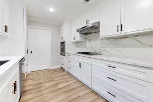 9719 Lawngate Dr, Houston, TX 77080 - Photo 22