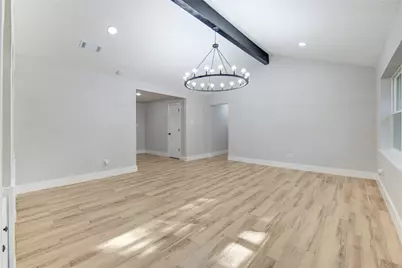 9719 Lawngate Drive, Houston, TX 77080 - Photo 16