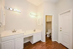 12210 Ferncrest Ct, Houston, TX 77070 - Photo 18