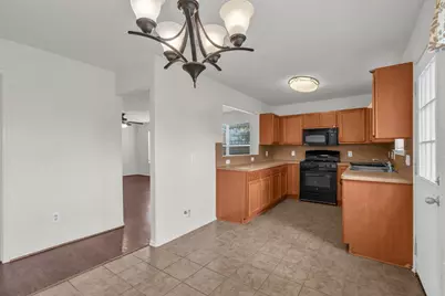 7218 Cool Springs Court, Magnolia, TX 77354 - Photo 14