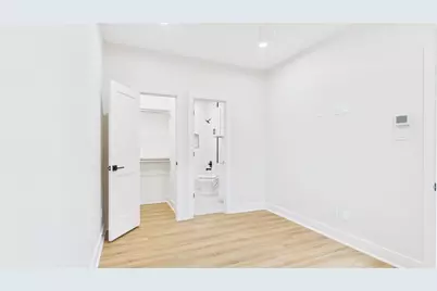 4508 Robertson, Houston, TX 77009 - Photo 4