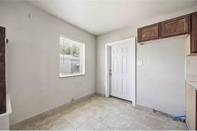 6105 Bayway Drive, Baytown, TX 77520 - Photo 18