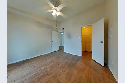 3770 Lovers Wood Lane #1005, Houston, TX 77014 - Photo 6