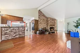25703 Mill Pond Ln, Spring, TX 77373 - Photo 4