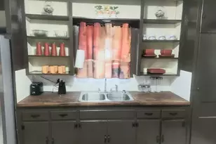 2824 5th St, Bay City, TX 77414 - Photo 4