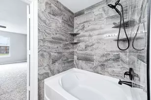 6701 Hidden Colony Ln, League City, TX 77539 - Photo 20