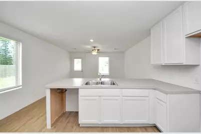 614 Road 5203, Cleveland, TX 77327 - Photo 16