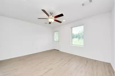 614 Road 5203, Cleveland, TX 77327 - Photo 10