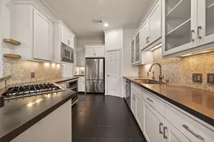 1212 W Alabama St, Houston, TX 77006 - Photo 10