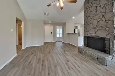 10107 King Ranch Lane, Sugar Land, TX 77498 - Photo 2
