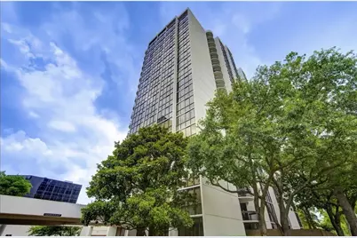 5001 Woodway Drive #1405, Houston, TX 77056 - Photo 2